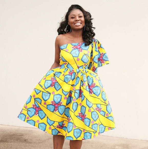 Women African print one sleeve dress - Picture 4 of 6